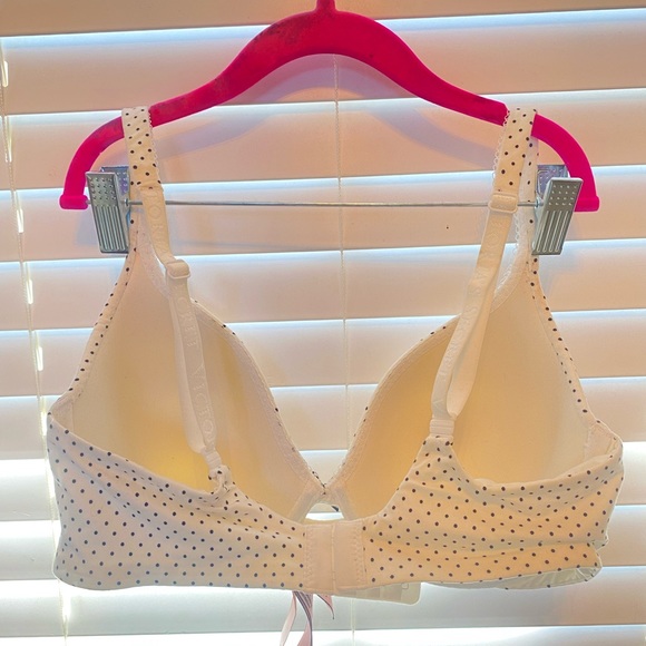 Body by Victoria Lined Perfect Coverage 32 DD - Picture 2 of 4